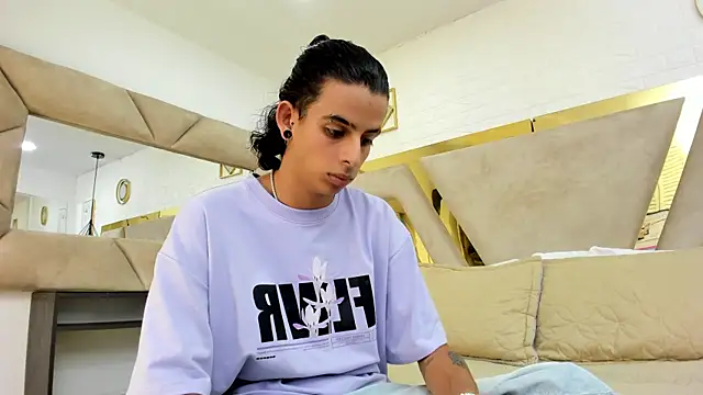 Ibratxandy online show from 10-25-25, 06:57