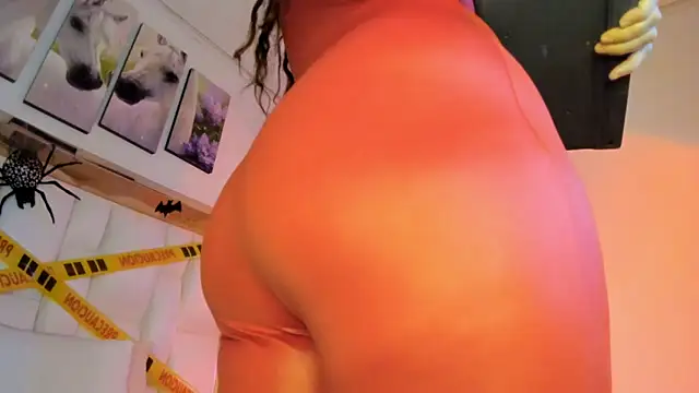 SamanttaMilf online show from 11-05-25, 10:32