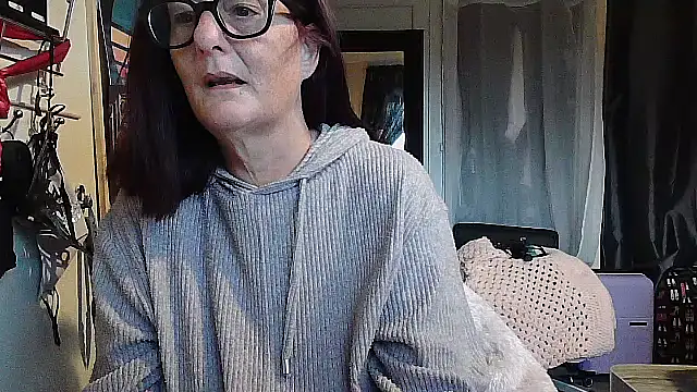 Mistress-Ivy51 online show from 10-29-25, 07:10