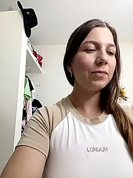 Arianna Moss online show from 02-23-26, 02:42