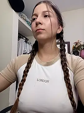 Arianna Moss online show from 04-08-26, 02:22