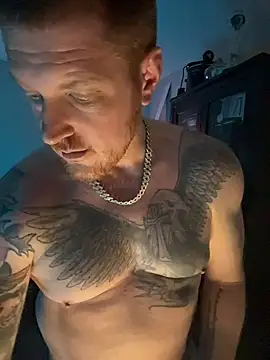 Snapshot of CloudyKingG chatting on 04-27-26, 12:30 CloudyKingG online show from 04-27-26, 12:30