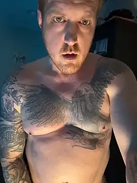 Snapshot of CloudyKingG chatting on 05-19-26, 03:35 CloudyKingG online show from 05-19-26, 03:35