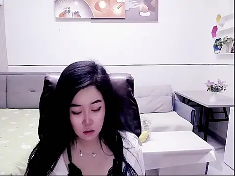 iukoi 77 online show from 03-04-26, 12:33