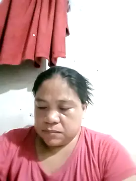 Snapshot of pinay_labb chatting on 10-26-25, 11:31 pinay labb online show from 10-26-25, 11:31