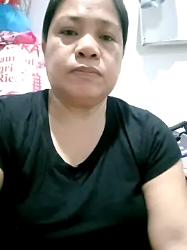 Snapshot of pinay_labb chatting on 01-15-26, 11:41 pinay labb online show from 01-15-26, 11:41