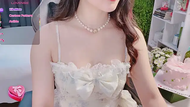 Quynhanh 69 online show from 05-09-26, 05:12