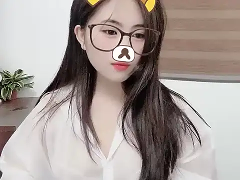 Amelia-babee online show from 09-10-25, 10:37