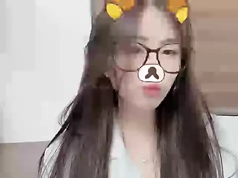 Amelia-babee online show from 09-23-25, 12:41