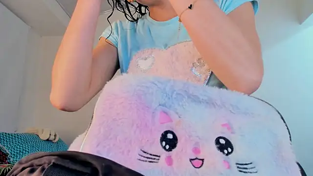 Madison charlotte online show from 10-14-25, 11:49