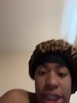 Tu GataLinda online show from 01-06-26, 05:38