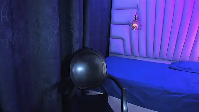 Kaorii Lee online show from 09-17-25, 12:18