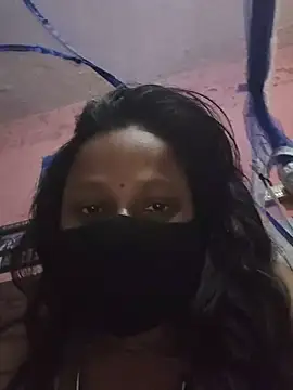 Snapshot of shalubhabhi69 chatting on 11-24-25, 06:40 shalubhabhi69 online show from 11-24-25, 06:40