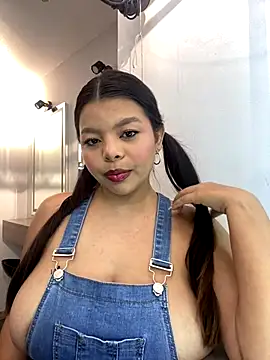 SiennaMonroe  online show from 09-15-25, 07:14