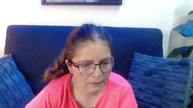 Linda banks  online show from 05-01-26, 01:43
