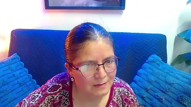 Linda banks  online show from 05-13-26, 01:25