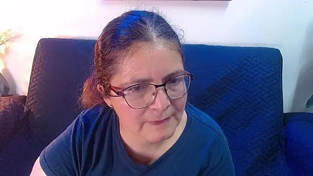 Linda banks  online show from 05-27-26, 01:57