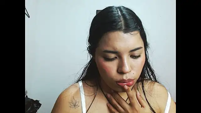 Naomi-Simpson online show from 10-26-25, 01:00