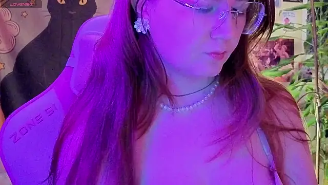 Sienna-Cow online show from 04-23-26, 06:43