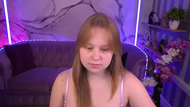 CrystallPaws online show from 09-10-25, 07:14