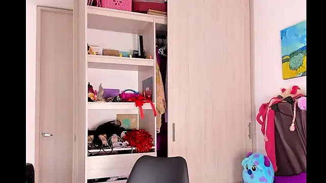 Snapshot of lia_rip01 chatting on 12-02-25, 02:45 lia rip01 online show from 12-02-25, 02:45