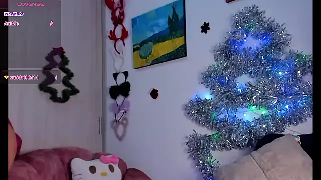 Snapshot of lia_rip01 chatting on 12-16-25, 10:15 lia rip01 online show from 12-16-25, 10:15