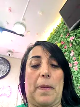 hotadhara01 online show from 11-21-25, 08:18