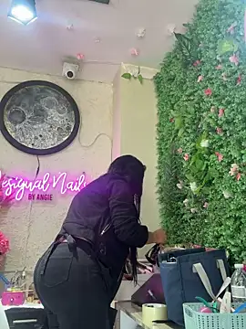 hotadhara01 online show from 02-04-26, 06:03