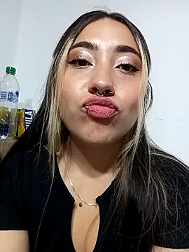  ManuVeelez online show from 12-19-25, 10:28