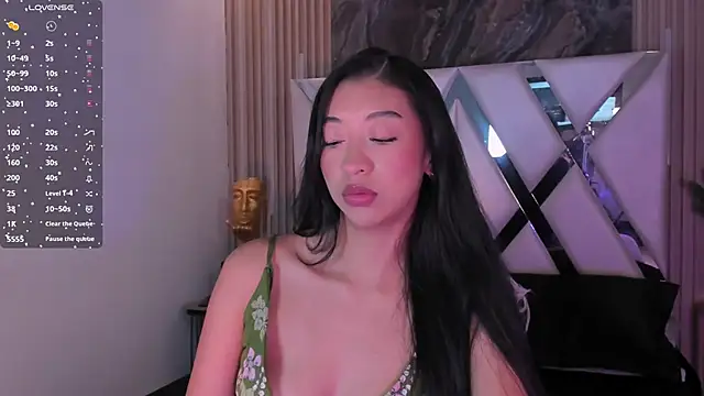 Sussyrosse  online show from 03-18-26, 03:04