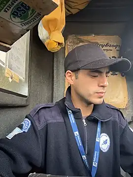 Snapshot of CaneLo0789 chatting on 11-04-25, 02:49 CaneLo0789 online show from 11-04-25, 02:49