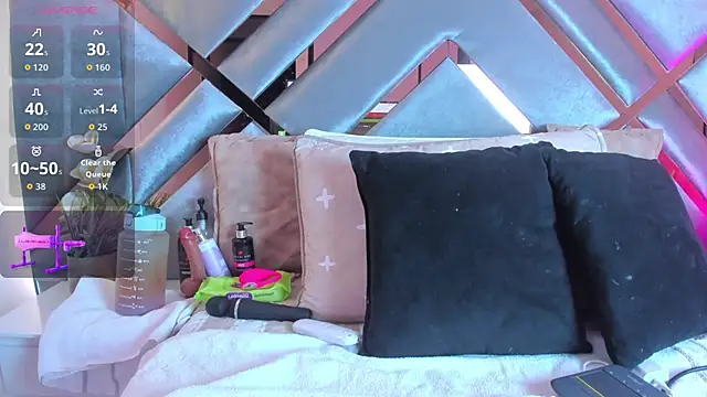 KarolBlanco online show from 09-14-25, 02:33