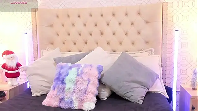 SuccubusDolly online show from 11-19-25, 08:42