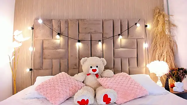 ClaradelMar online show from 04-24-26, 09:56