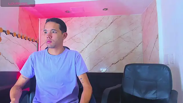 jeremytonner online show from 11-18-25, 04:17