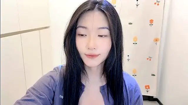 Rosalind xixi online show from 11-20-25, 09:20