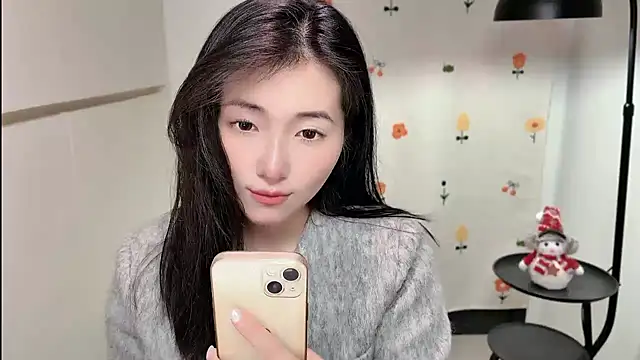 Rosalind xixi online show from 03-15-26, 12:44