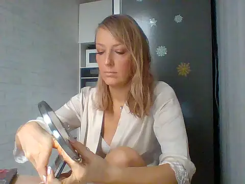 Vexxaa online show from 12-22-25, 09:28