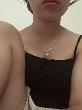 Snapshot of Nguyenha11 chatting on 06-05-26, 09:37 Nguyenha11 online show from 06-05-26, 09:37