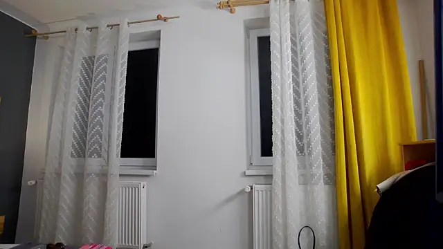 Jessica White  online show from 11-12-25, 04:46