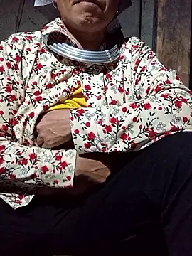 TinTin321 online show from 12-22-25, 11:13