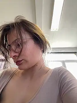 IsabellaEtha online show from 04-27-26, 07:06