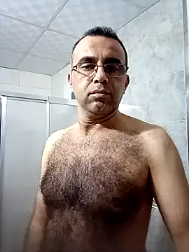 Snapshot of Turkish_old chatting on 10-23-25, 10:08 Turkish old online show from 10-23-25, 10:08