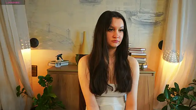 EvaDowe online show from 10-11-25, 07:40