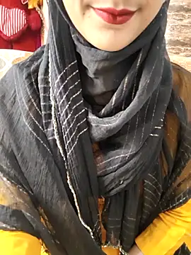 Indian-Aleena online show from 05-13-26, 06:44