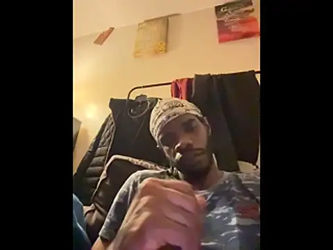 Snapshot of BigBDMari chatting on 02-11-26, 07:13 BigBDMari online show from 02-11-26, 07:13