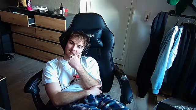 Rudi2007Eye online show from 02-20-26, 10:16