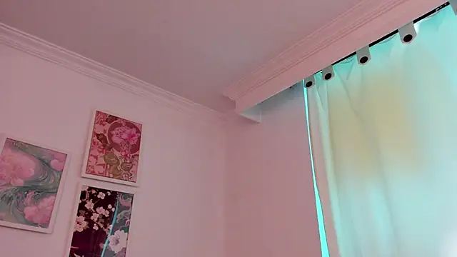 canelleGarces online show from 04-04-26, 03:31