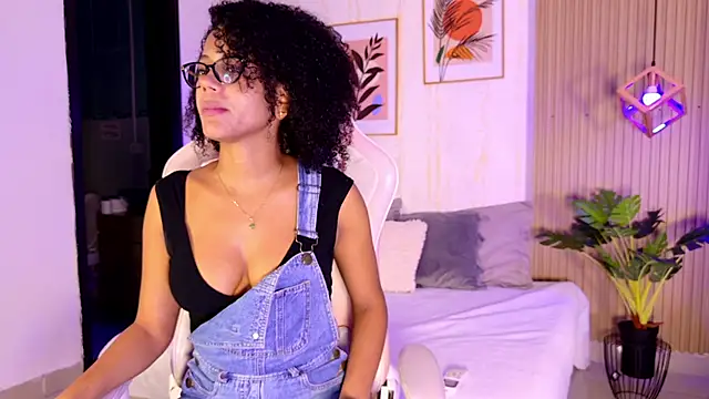 Ayleen Dunkan online show from 02-26-26, 01:21