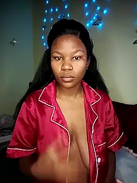 Seductive Yellow Titties online show from 03-08-26, 01:03